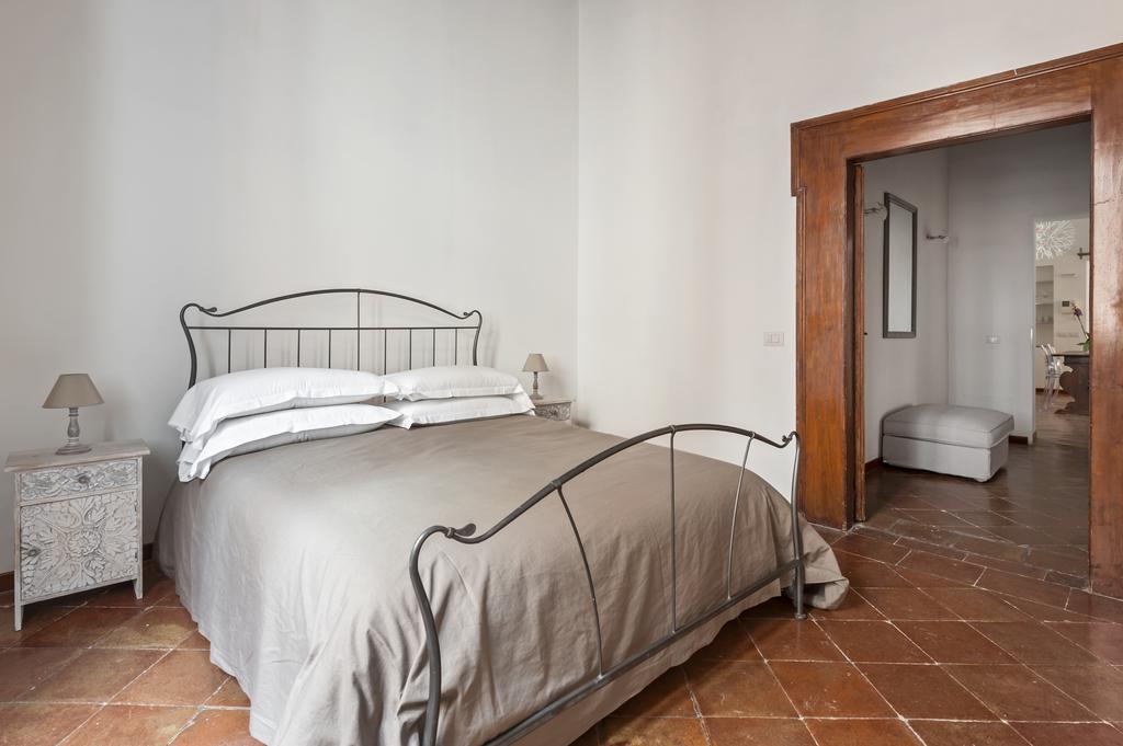 Antique-modern Flat By Navona Square Appartement Rome